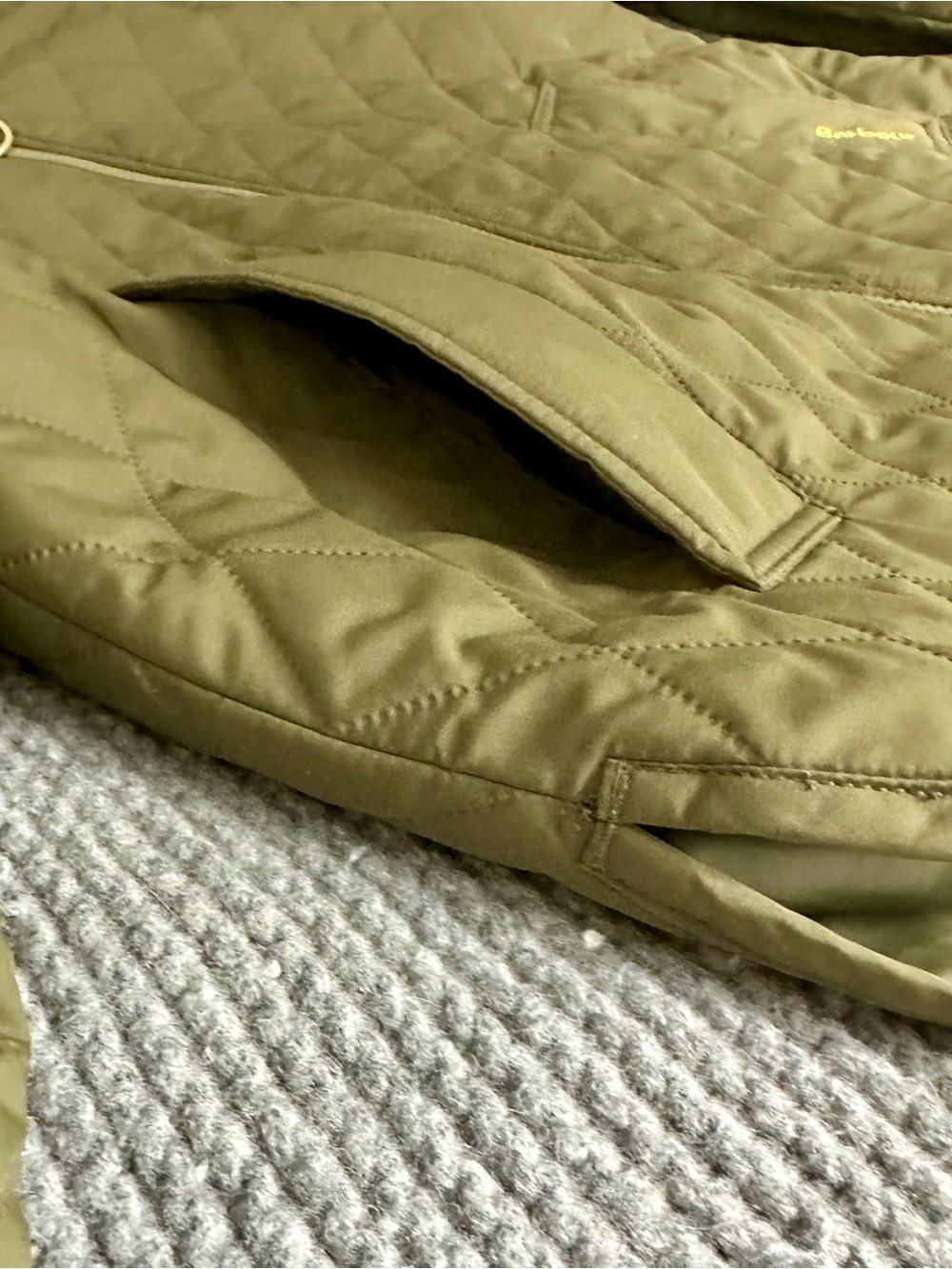Barbour Whillan Quilted Jacket Ivy Green Size 4 Great Condition - Picture 11 of 14